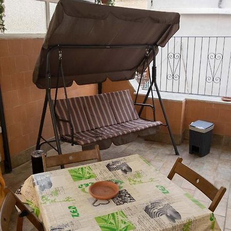 Casa Vacanza Russo Enzo 那不勒斯 外观 照片