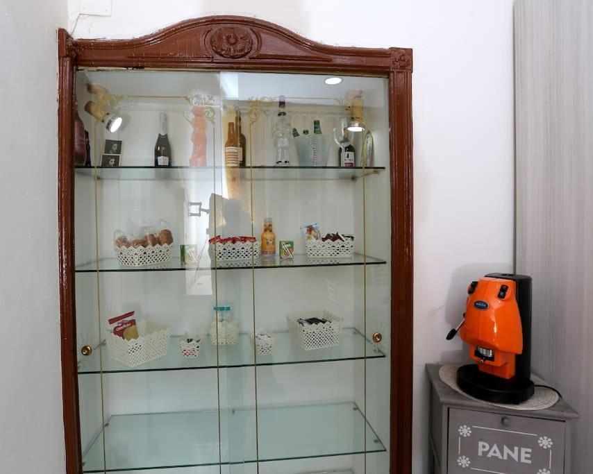 Casa Vacanza Russo Enzo 那不勒斯 外观 照片