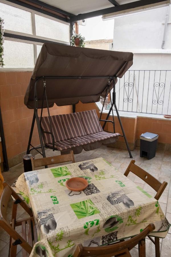 Casa Vacanza Russo Enzo 那不勒斯 外观 照片