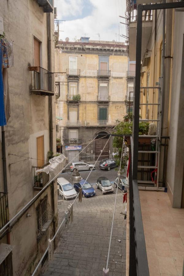 Casa Vacanza Russo Enzo 那不勒斯 外观 照片