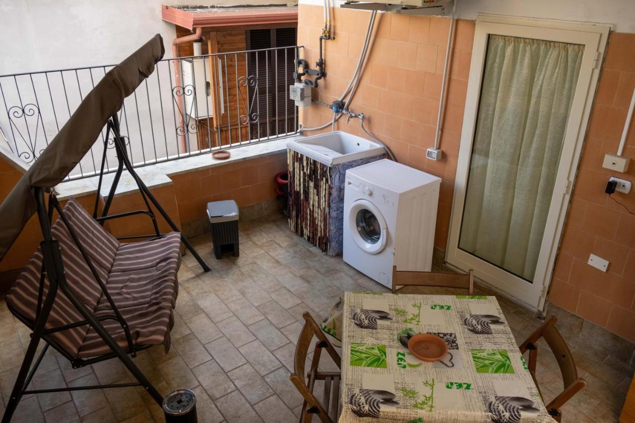 Casa Vacanza Russo Enzo 那不勒斯 外观 照片