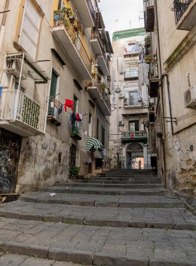 Casa Vacanza Russo Enzo 那不勒斯 外观 照片